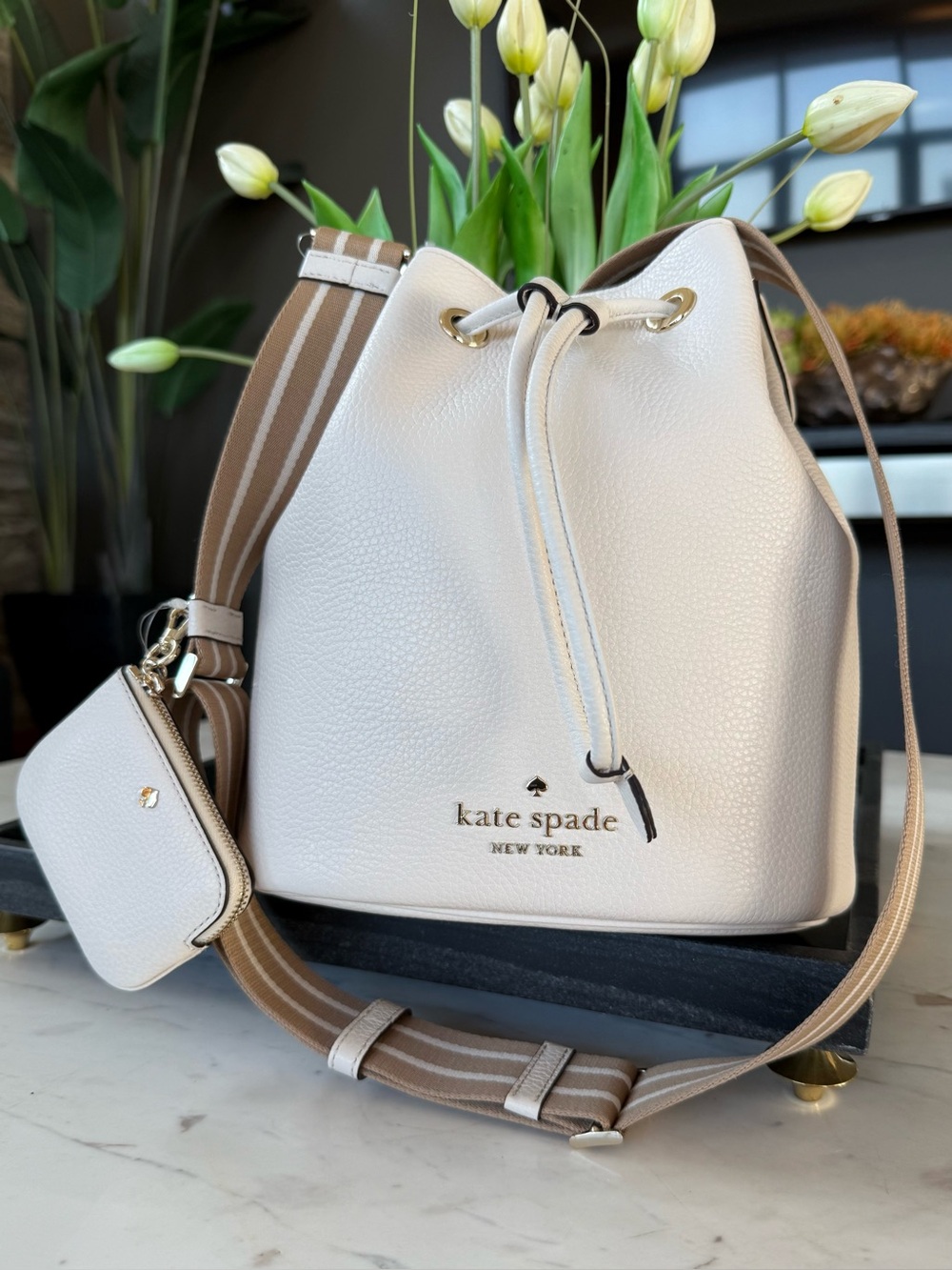 New Kate Spade Rosie Leather Large Bucket Bag Parchment